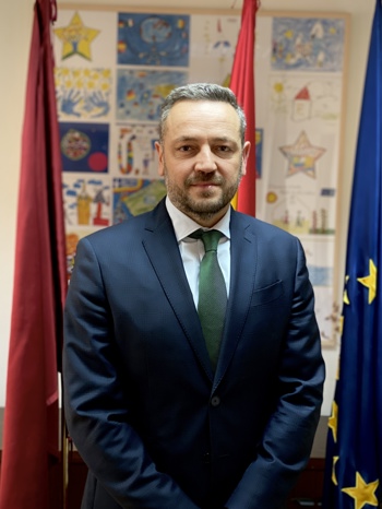 MARTÍNEZ LOZANO, Juan José